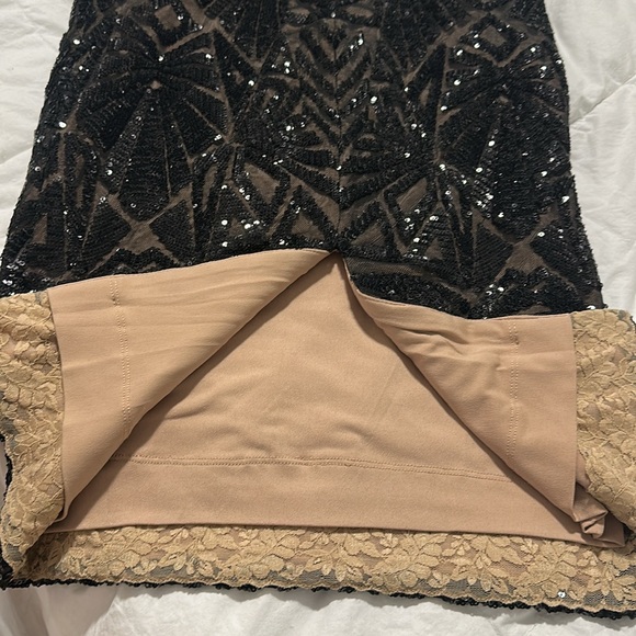 Dress The Population Emery Sequined Scoopback Dress in Black Jeweled Size XS - Picture 16 of 16